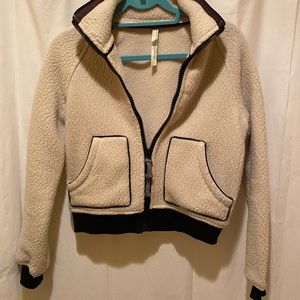 Women’s jacket.